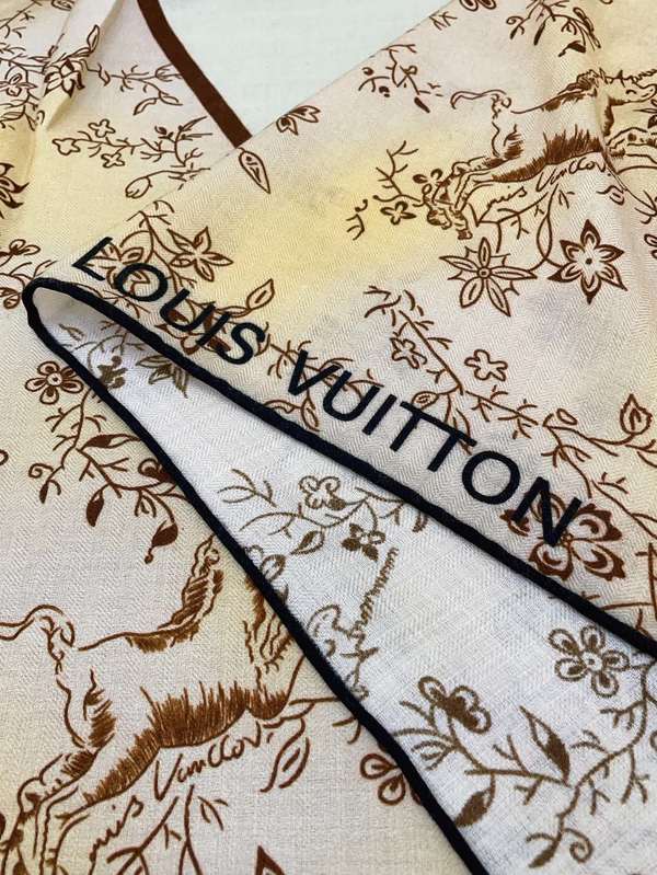 Louis Vuitton Scarf LVC00551 Louis Vuitton Scarf LVC00551